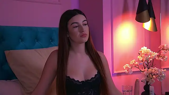 TaliaMorenne online show from October 23, 5:55 pm