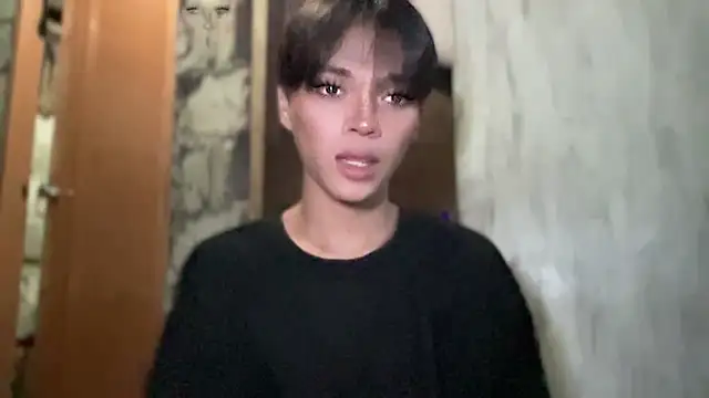 Snapshot of Chechay chatting on November 22, 11:31 am Chechay online show from November 22, 11:31 am