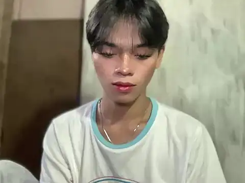 Snapshot of Chechay chatting on November 25, 1:28 am Chechay online show from November 25, 1:28 am