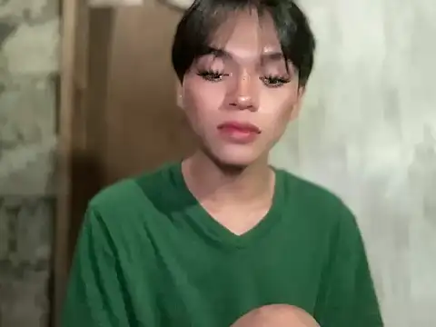 Snapshot of Chechay chatting on November 29, 5:57 pm Chechay online show from November 29, 5:57 pm