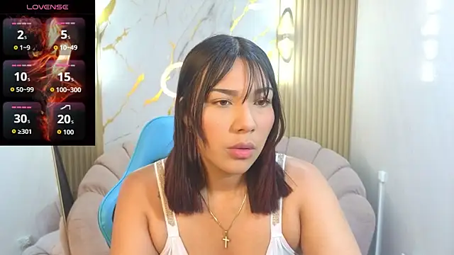 Snapshot of Catherine_b_ chatting on October 13, 8:54 pm Catherine b online show from October 13, 8:54 pm
