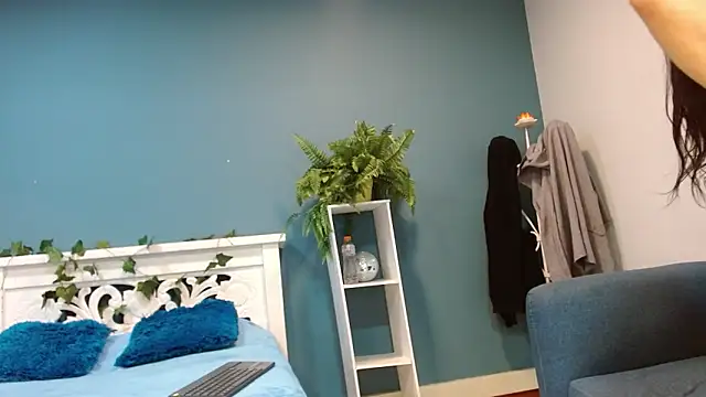 Snapshot of Valerii_Mariin chatting on November 8, 5:05 pm Valerii Mariin online show from November 8, 5:05 pm