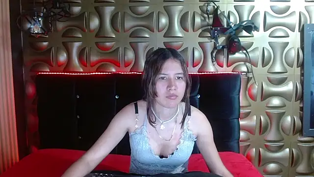 tinibunny online show from November 4, 6:55 pm