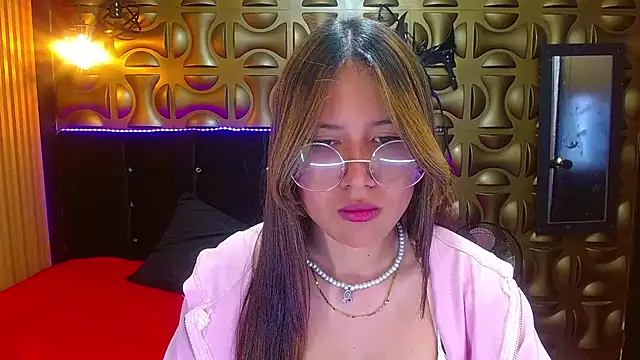 tinibunny online show from November 19, 7:36 pm