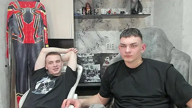 Snapshot of MIKE_GOD19 chatting on February 11, 5:46 pm MIKE GOD19 online show from February 11, 5:46 pm