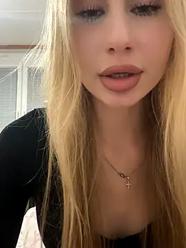 JudithCarly online show from November 10, 9:53 pm