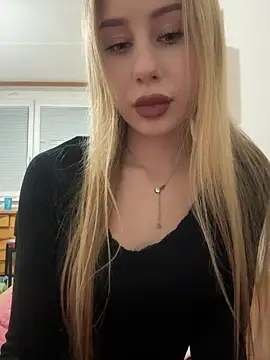 JudithCarly online show from February 26, 10:10 pm