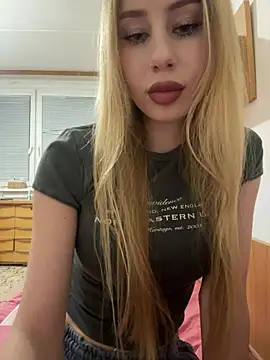 JudithCarly online show from February 20, 10:01 pm