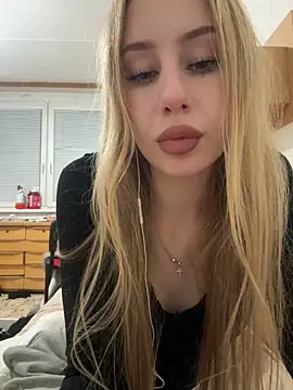 JudithCarly online show from December 21, 10:21 pm