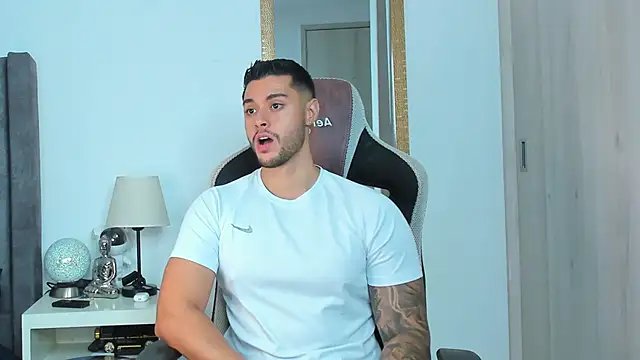 Ken mailik1 online show from October 31, 11:22 pm