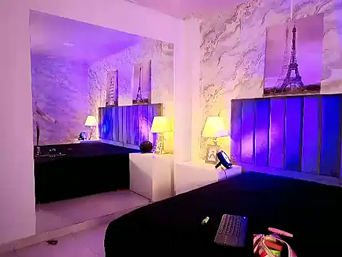 Snapshot of NameaRohouse chatting on February 25, 12:38 pm NameaRohouse online show from February 25, 12:38 pm