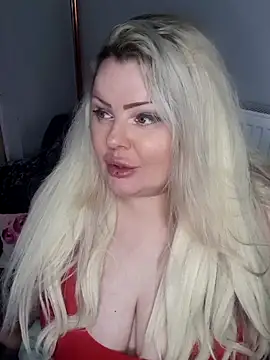 Sultress6969 online show from December 15, 6:47 pm