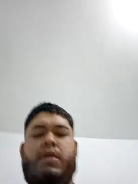 Snapshot of rich_ryx chatting on December 17, 12:15 am rich ryx online show from December 17, 12:15 am