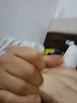 Snapshot of rich_ryx chatting on December 18, 10:08 am rich ryx online show from December 18, 10:08 am