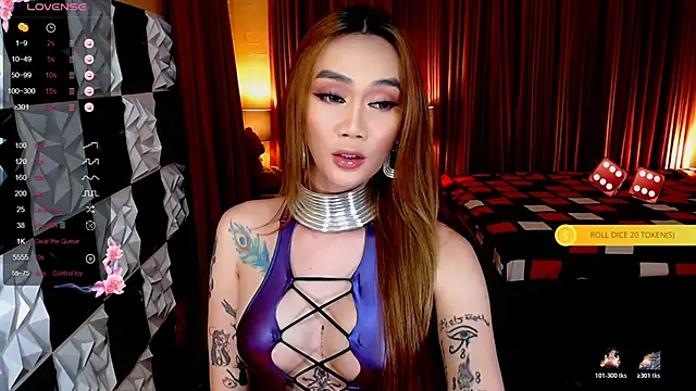 Snapshot of MeatyCockLuna chatting on November 10, 9:58 am MeatyCockLuna online show from November 10, 9:58 am