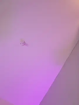 Snapshot of shainadavis chatting on February 24, 3:07 am shainadavis online show from February 24, 3:07 am