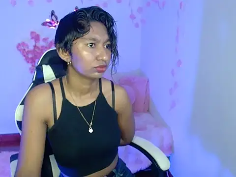 Snapshot of amber__666 chatting on October 12, 1:40 am amber 666 online show from October 12, 1:40 am