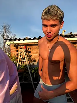 mirallesandbig online show from October 16, 10:18 pm