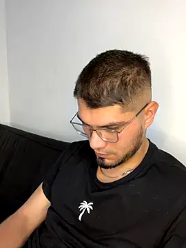 mirallesandbig online show from November 6, 10:36 pm