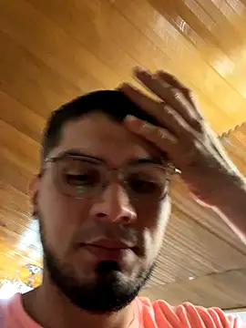 mirallesandbig online show from November 24, 10:43 pm