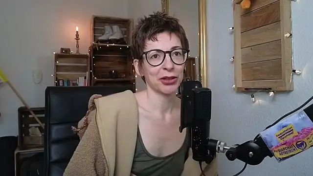 Antifistin online show from November 8, 11:25 am