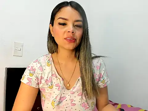 sarita-moree online show from November 8, 10:30 am