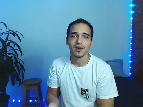 Maax3023 online show from November 5, 4:54 pm