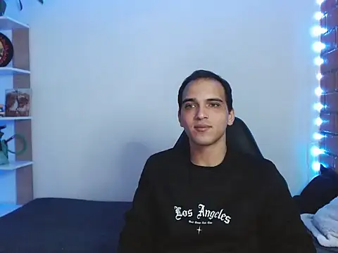 Maax3023 online show from November 8, 4:54 pm