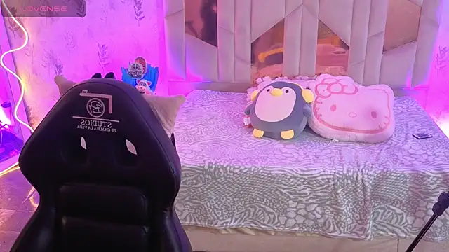 MARIANA TAY1 online show from March 26, 5:17 am