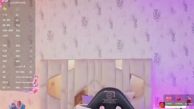 MARIANA TAY1 online show from April 12, 3:10 am