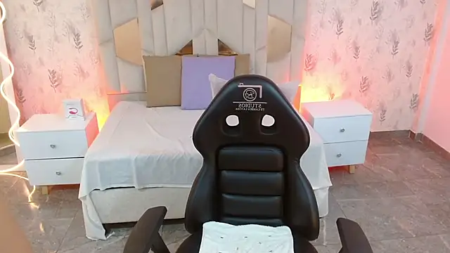 Snapshot of MARIANA_TAY1 chatting on October 30, 3:05 am MARIANA TAY1 online show from October 30, 3:05 am