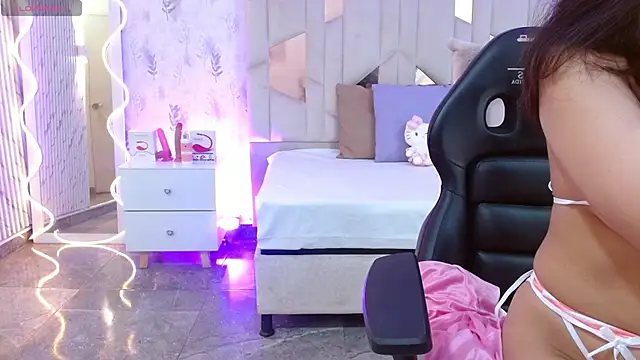 Snapshot of MARIANA_TAY1 chatting on November 29, 3:28 am MARIANA TAY1 online show from November 29, 3:28 am