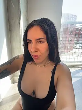 Lolathebaddie online show from March 25, 5:12 pm