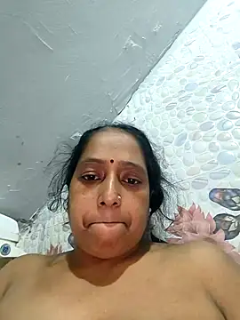 Snapshot of Khushi-20 chatting on October 16, 4:15 pm Khushi-20 online show from October 16, 4:15 pm