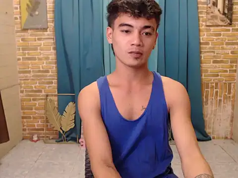 boy raphael online show from October 11, 10:38 am