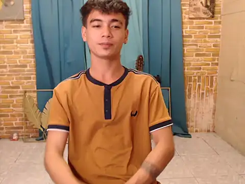 boy raphael online show from October 10, 10:27 am