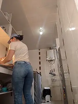 disneey2888 online show from October 25, 8:20 pm