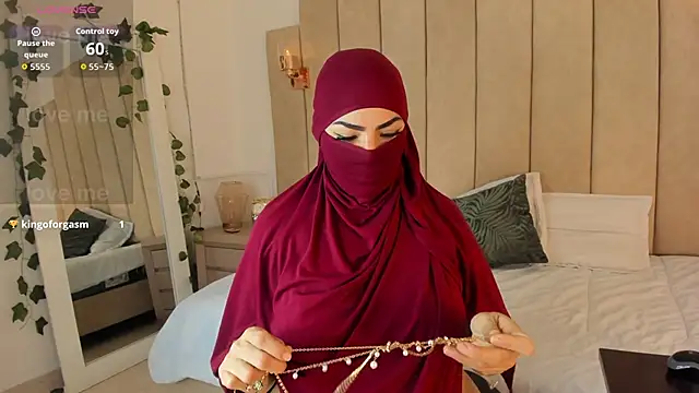  naylaa  online show from February 10, 3:05 am