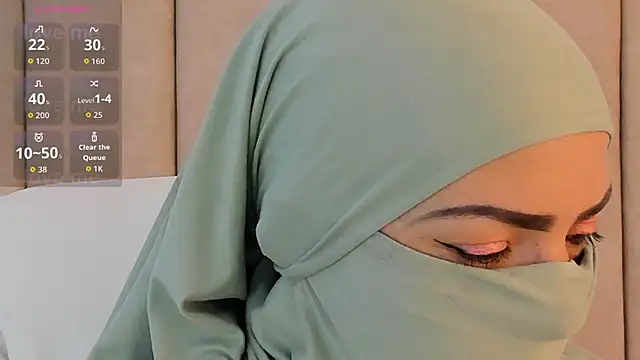 Snapshot of _naylaa_ chatting on November 27, 4:02 am naylaa online show from November 27, 4:02 am