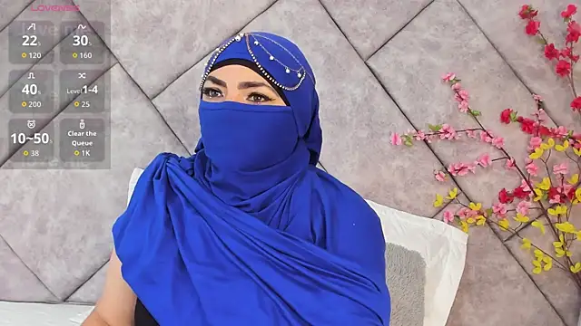  naylaa  online show from April 9, 3:30 am