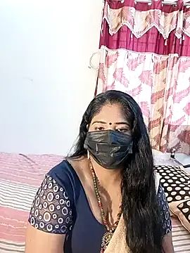 Snapshot of tamil-aunt chatting on October 15, 4:11 am tamil-aunt online show from October 15, 4:11 am