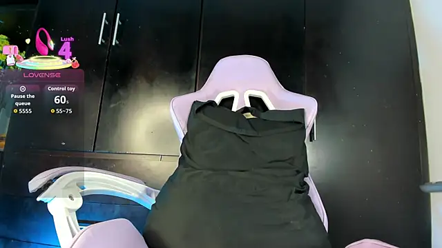 latin kay1 online show from October 13, 1:40 am