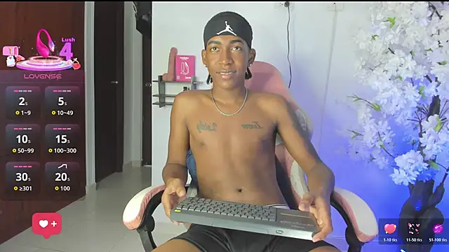 latin kay1 online show from March 23, 10:31 pm