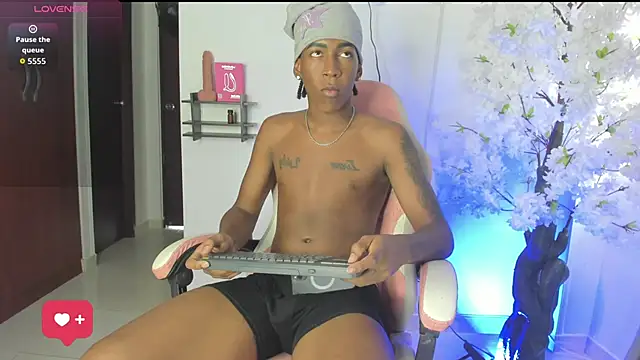 latin kay1 online show from March 28, 9:27 pm