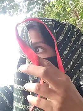 Pooja suhani online show from October 24, 9:52 am