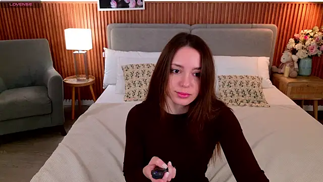 JulliRoss online show from October 13, 5:20 am