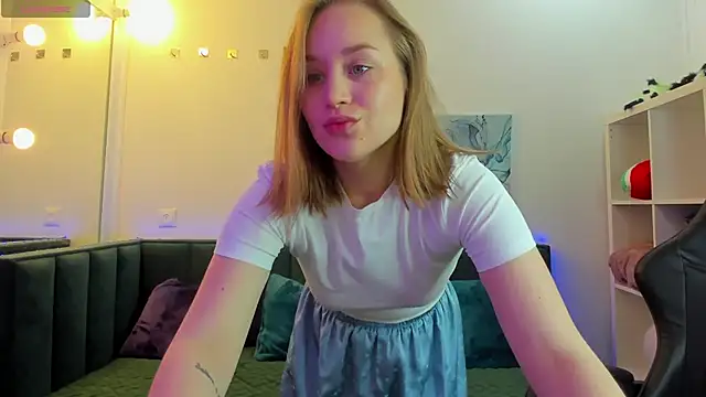 Melissa new22 online show from October 29, 11:58 pm