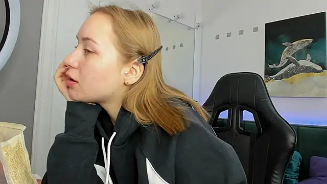 Melissa new22 online show from November 27, 12:22 am