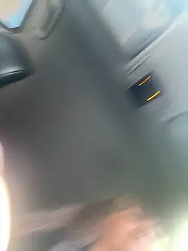 Butterfly8385 online show from April 4, 7:59 am