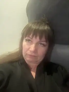 Snapshot of Butterfly8385 chatting on June 13, 5:55 pm Butterfly8385 online show from June 13, 5:55 pm